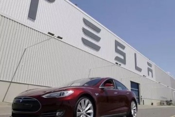 传国产Model3规范续航版或将降价至22万元