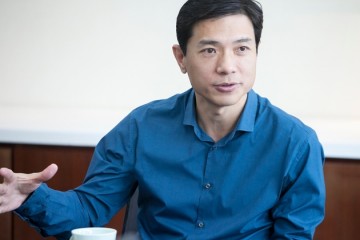 李彦宏两会提案谈新基建智能交通继续教育及个人隐私信息维护